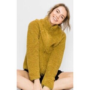 C9 Champion Women’s jacket Zip High Pile Teddy Jacket mustard size XL warm cozy